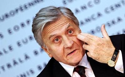 Obrana ped krizí. Centrální bankéi poprvé domluvili spolený postup. Na snímku éf ECB Jean-Claude Trichet.