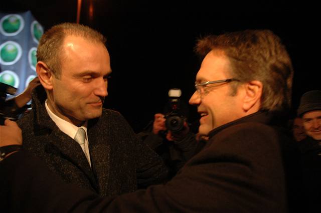 Ministr vnitra Ivan Langer se chystá obejmout svj rakouský protjek ministra Guenthera Plattera