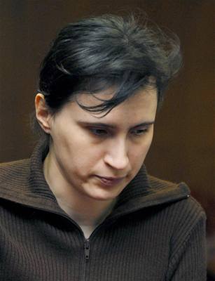 Oksana Rybalková utopila své dít. Soud jí vymil dvanáctiletý trest.