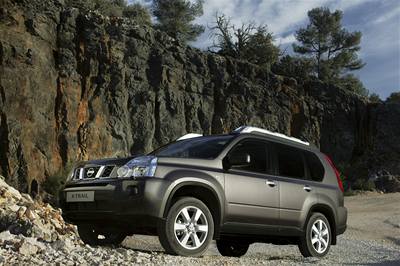 Nissan X-Trail.