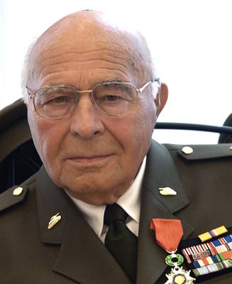 Generál Jan Paroulek