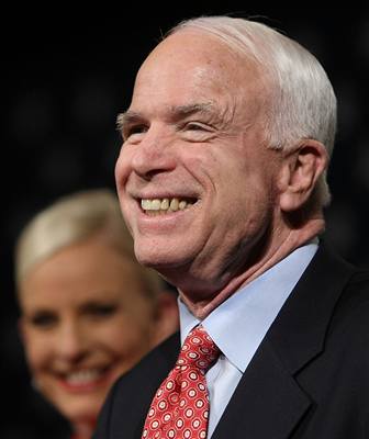 Zlom. McCaina si přeje více Američanů