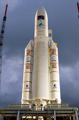 Raketa Ariane 5 ES poprvé vynesla do vesmíru zaízení podobné hmotnosti.