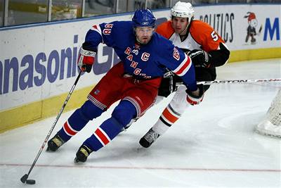 Vydrí kapitán Rangers v NHL?