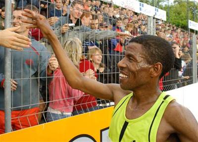 Etiopský bec Haile Gebrselassie se ukázal loni na Zlaté trete v Ostrav svtový 