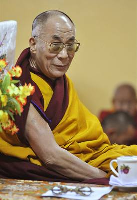 Pumové útoky mají mít spojitost se 49.výroím dalajlamova odchodu do exilu.