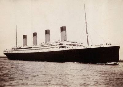 Proč se potopil Titanik