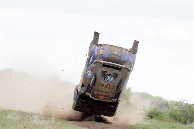Salto s pěti vruty made in Serie Dakar.