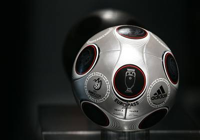 Oficiální míč pro Euro 2008