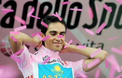Contador si uívá triumf.