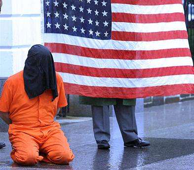 Soud se zastal vz z Guantnama