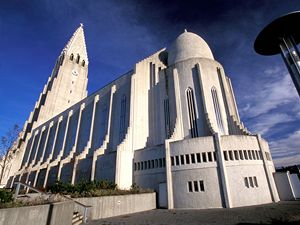 Hallgrmskirkja - nejvt kostel na Islandu.
