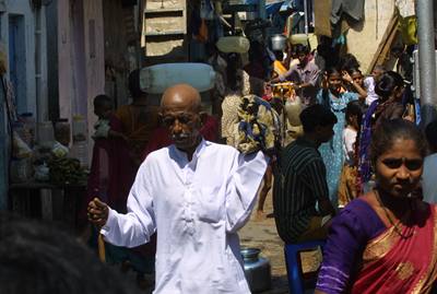 Indie: v tlaenici ulapno pes 123 lid
