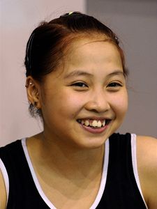 Devatenctilet gymnastka Thi Ngan Thuong Do byla kvli dopingu vylouena z olympijskch her.