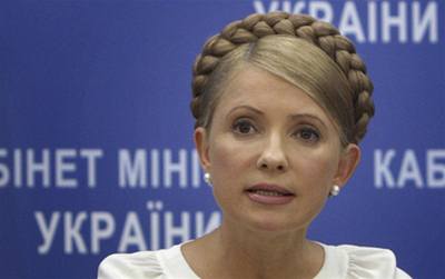 Julie Tymoenková, ukrajinská premiérka, tvrdí, e Ukrajina by plyn poutla dále do Evropy, kdyby Rusové nezastavili dodávky