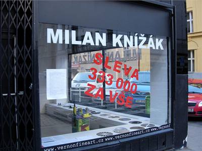 Milan Knížák není Milan Knížák. Výstava skupiny Guma Guar v Galerii Vernon.