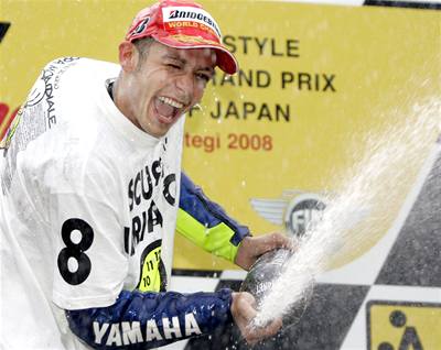 Rossi zářil štěstím. 