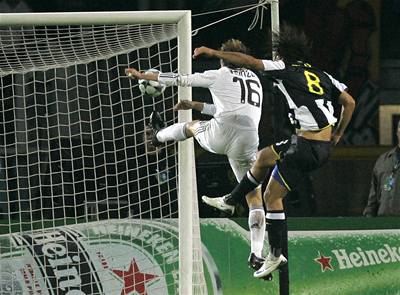 Amauri stílí rozhodující branku zápasu Juventus-Real.