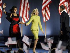 Michelle Obamov a Jill Bidenov pchzej gratulovat novmu americkmu prezidentovi