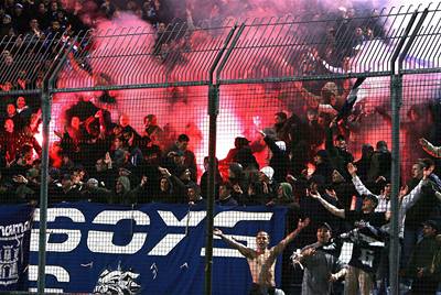 Tvrdé jádro fanoušků Dinama Záhřeb se "předvedlo" také v zápase na hřišti Udinese.