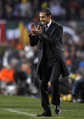 Pepe Guardiola utkání proíval velmi emotivn.