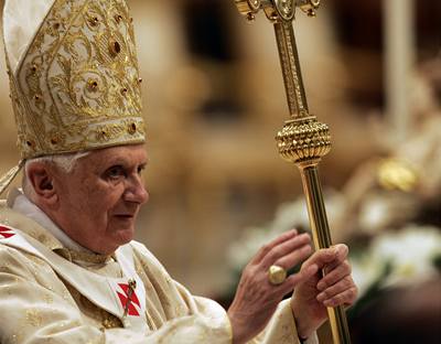 Pape rehabilitoval poprae holocaustu 