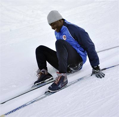 Bony Wilfried na lyžích. 
