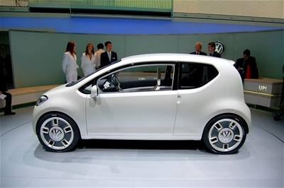 Koncept nového minivozu Volkswagen UP!, který by mohl být vyrábn v Bratislav.