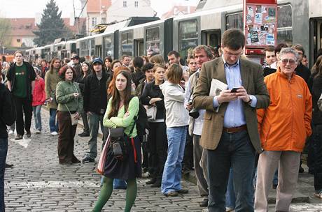 Praha i Obama jsou fajn, culili se Polci