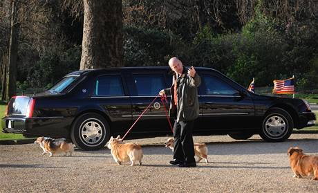 Obamv Cadillac One. 