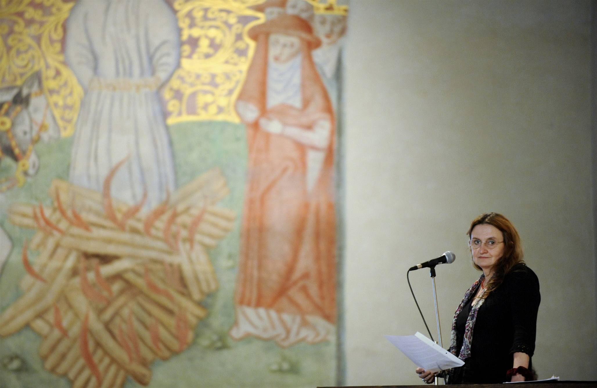 Z nové bible �etla p�ed Velikonocemi i Eva Holubová. P�eklad se v�ak biskup�m nelíbí.