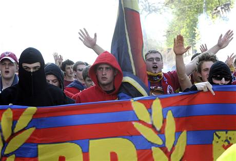 Jak vid ligu fanouci: Dv vyhrocen derby v Praze