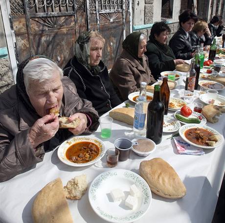 K ruské národnosti se hlásí i mnoho lidí v gruzínské separatistické provincii Jiní Osetie.
