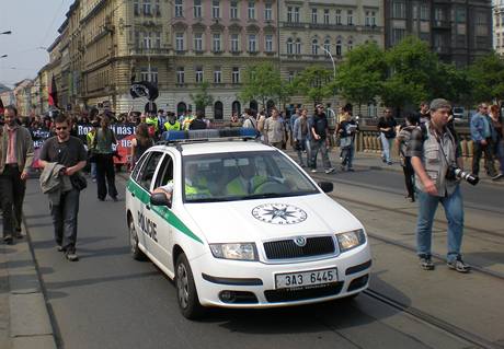 Prvomjov prvod anarchist - policie byla ve stehu