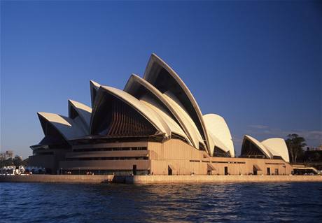 Budova Opery - symbol Sydney.