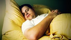 Nedostatek spánku může vést až k obezitě