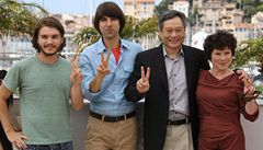 Emile Hirsch, Demetri Martin, ražisér Ang Lee a Imelda Stauntonová v Cannes. | na serveru Lidovky.cz | aktuální zprávy