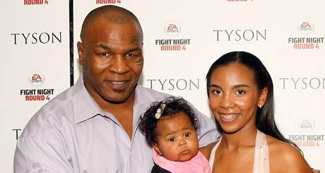 Mike Tyson se svou dcerkou.