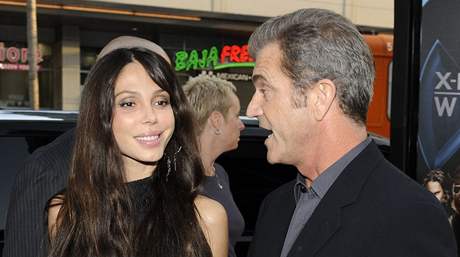 Herec Mel Gibson s pítelkyní Oksanou Grigorjevovou