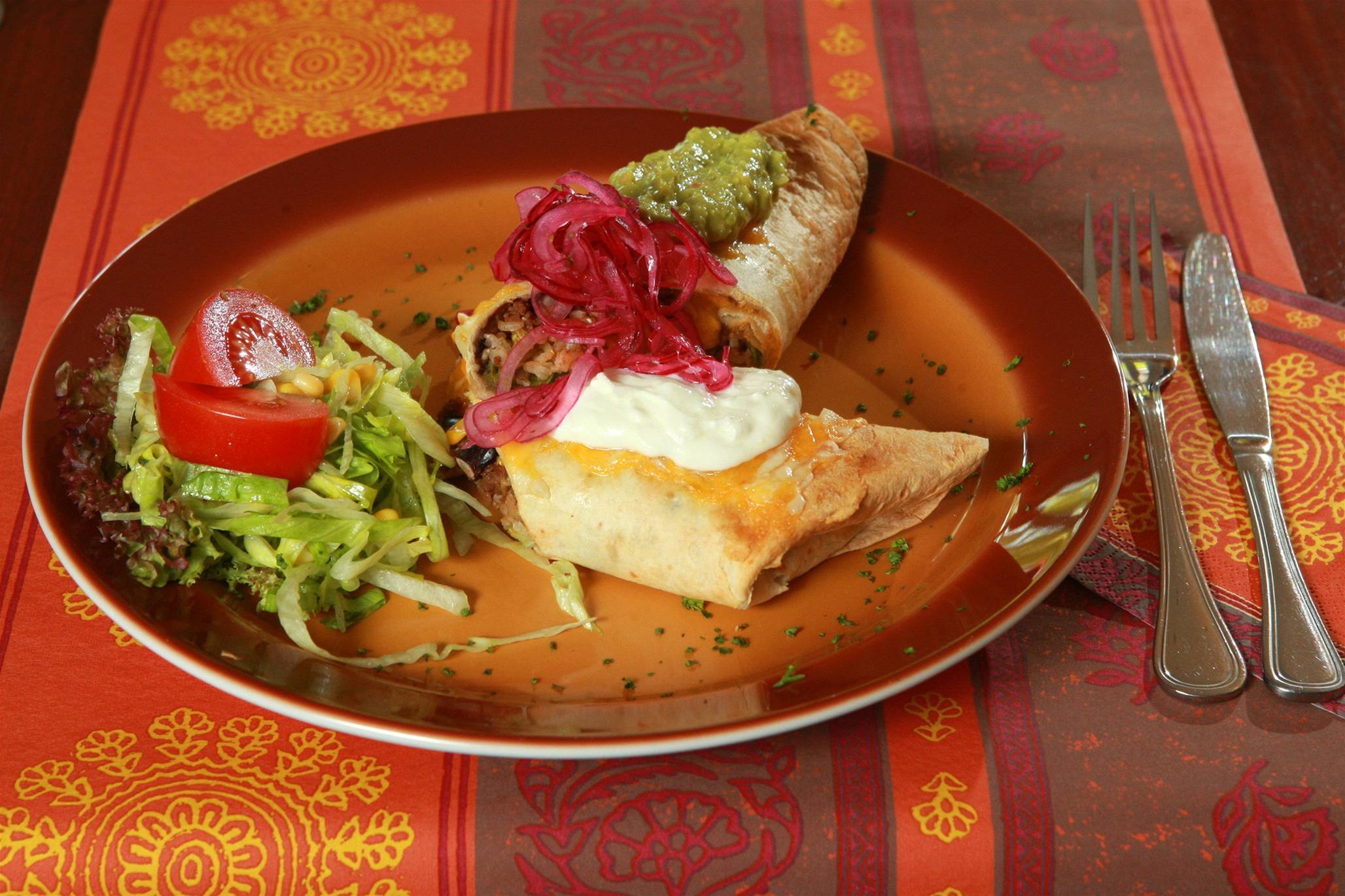 7 Tacos - Mexická výzdoba nesta�í. Nechybí pon�a, sombrero ani reklama na tequilu. Pravé mexické jídlo tu ale nedostanete.