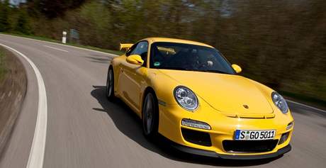 Porsche 911 GT3 bude mít svou hybridní verzi, automobilka ji pedstaví v beznu.