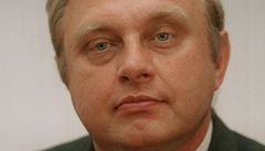 Policie obvinila Miloslava Ransdorfa z ublížení na zdraví