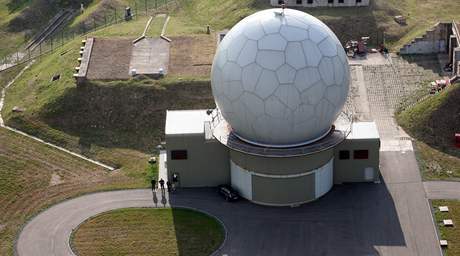 Vojenský radar - ilustraní foto