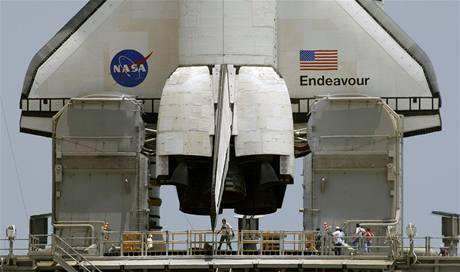 Start raketoplánu Endeavour byl znovu odloen. 