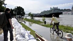  Dunaj se vylv z beh. Povodn hroz i na Slovensku