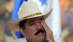 I pes psn zkaz let exprezident Hondurasu zpt do vlasti