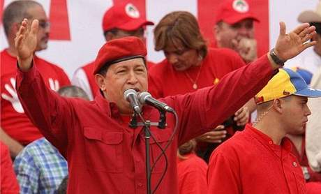 Hugo Chávez pirovnal Bushe k Hitlerovi.