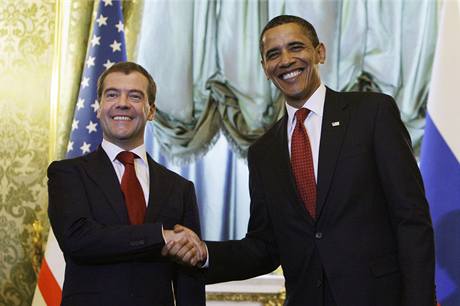 Obama s Medvedvem v Kremlu