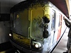 U vjezdové hrany stanice Luiny hodili neznámí vandalové nkolik plechovek s barvami na pijídjící sovtskou soupravu metra 81-71, která 2. ervence naposledy vyjela s cestujícími na tra 