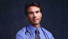 Mladý léka� - ilustra�ní foto.